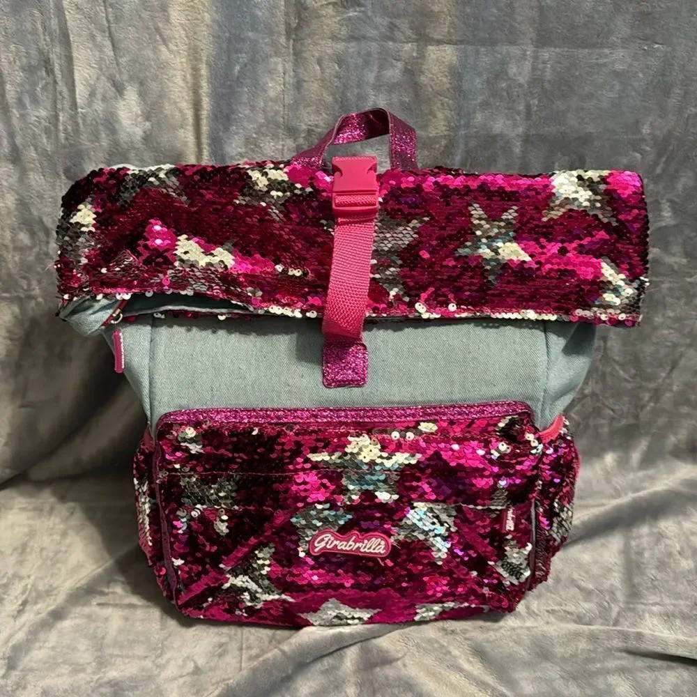 Girls NWOT Girabrilla Sequinned Backpack